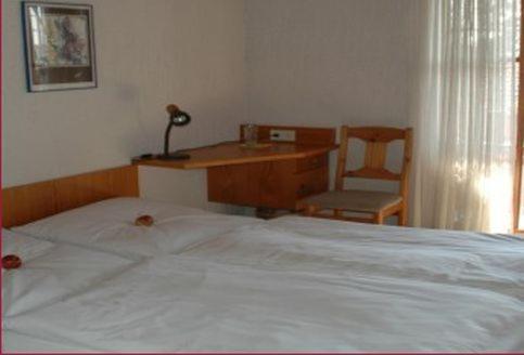Hotel Glueck Ebersbach an der Fils Номер фото